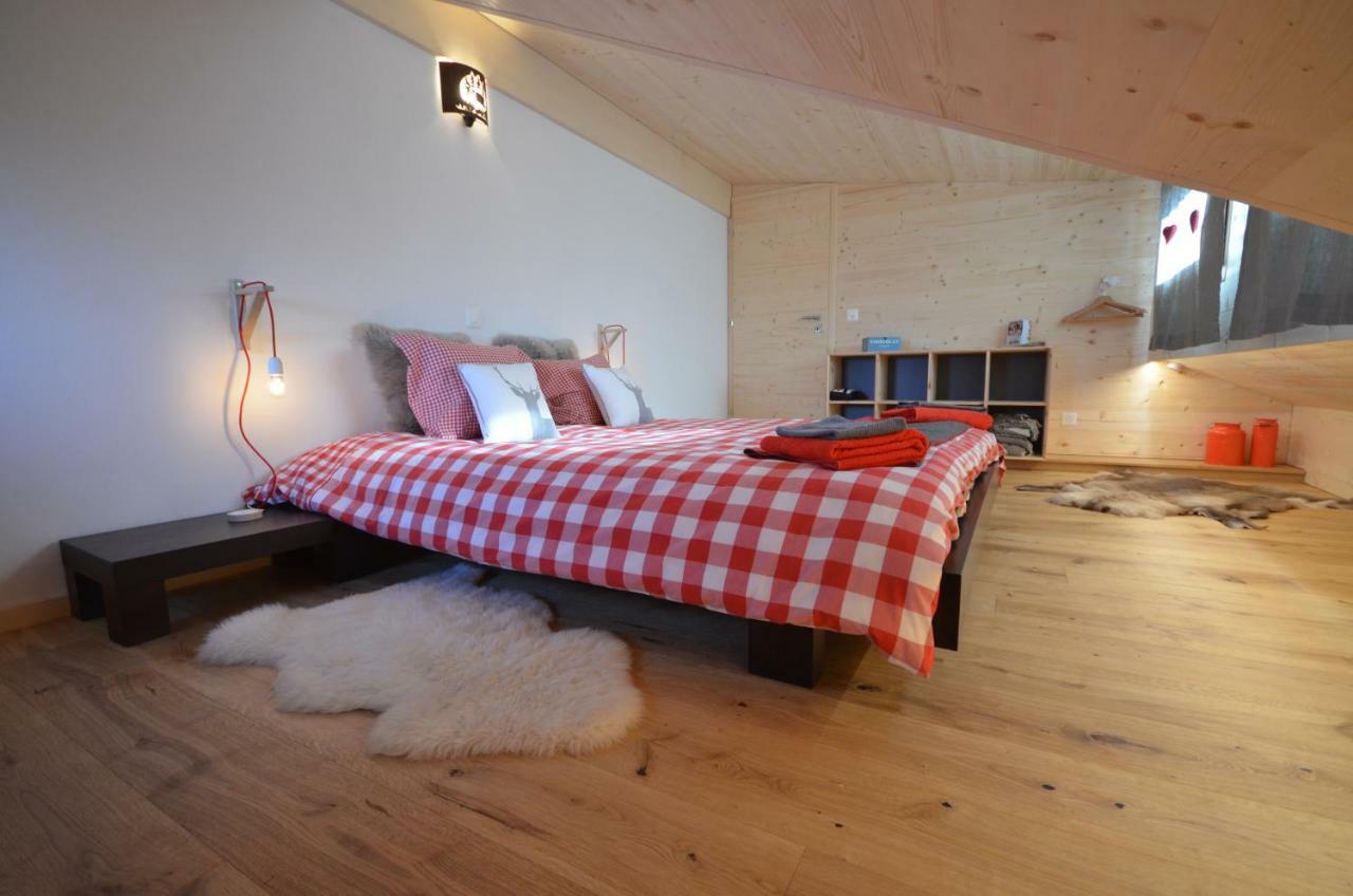 Chalet Rouge Coeur Bex Luaran gambar