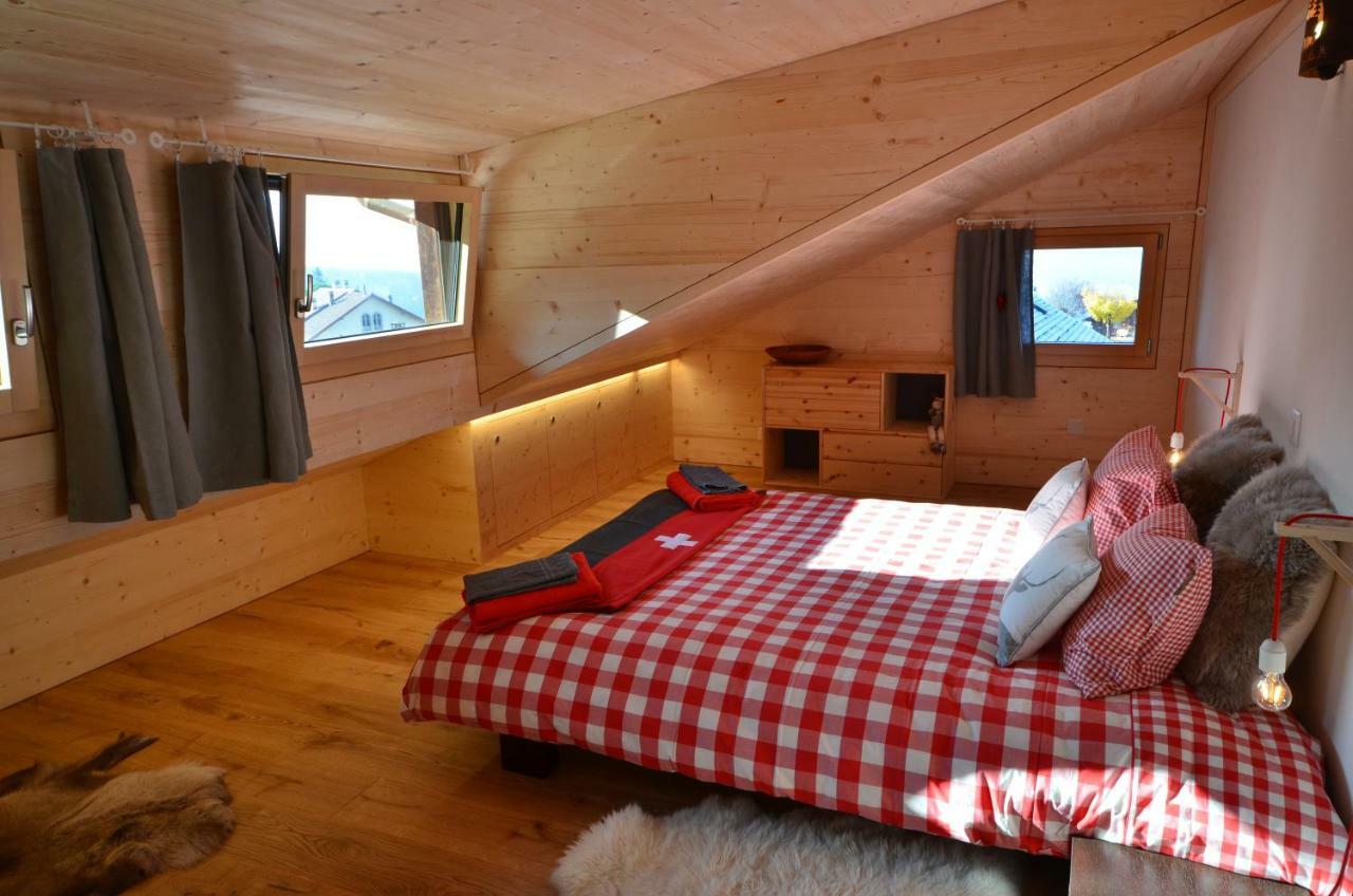 Chalet Rouge Coeur Bex Luaran gambar