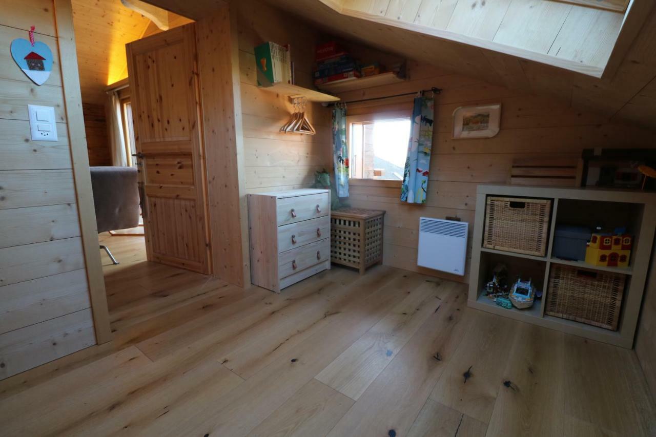 Chalet Rouge Coeur Bex Luaran gambar
