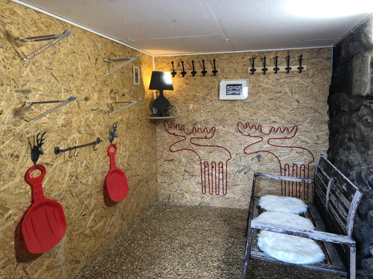 Chalet Rouge Coeur Bex Luaran gambar